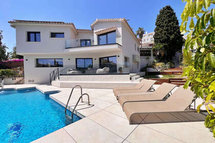 Cluster house for sale in Riviera Del Sol, Marbella, Málaga. 