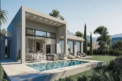 Cluster house for sale in Benahavís, Málaga. 