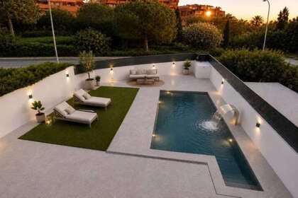 Cluster house for sale in Marbella, Málaga. 