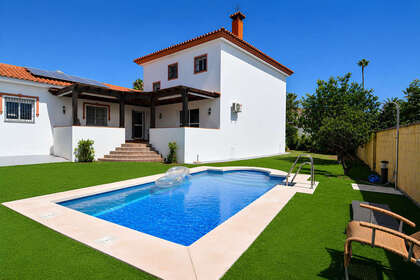 Cluster house for sale in Mijas, Málaga. 