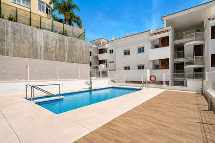 Apartment for sale in Torreblanca, Fuengirola, Málaga. 