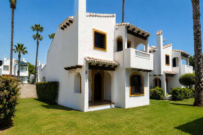 Cluster house for sale in Los Dolses, Orihuela, Alicante. 