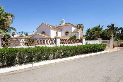 Reihenhaus zu verkaufen in El Paraiso, Estepona, Málaga. 