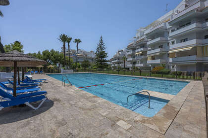 Apartamento venda em Puerto Banús, Málaga. 