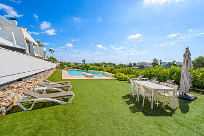 Apartamento venda em Villamartín, Alicante. 