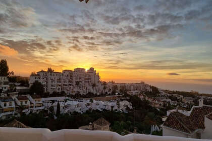 House for sale in Calahonda, Mijas, Málaga. 