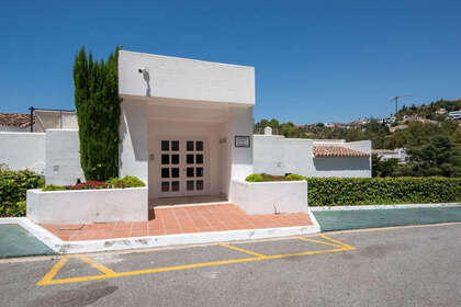 Penthouse/Dachwohnung zu verkaufen in Benahavís, Málaga. 