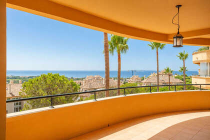 Apartment for sale in Elviria, Marbella, Málaga. 