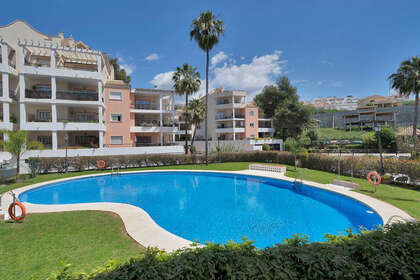 Apartment zu verkaufen in Nueva andalucia, Málaga. 
