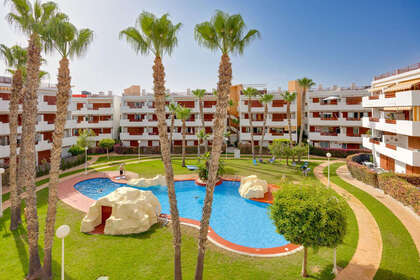 Apartamento venda em Orihuela-Costa, Alicante. 