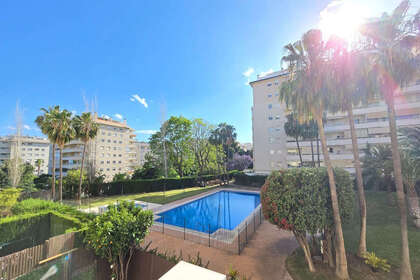 Апартаменты Продажа в Arroyo de la Miel, Benalmádena, Málaga. 