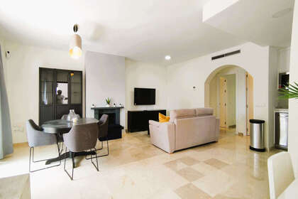 Apartment zu verkaufen in Nueva andalucia, Málaga. 