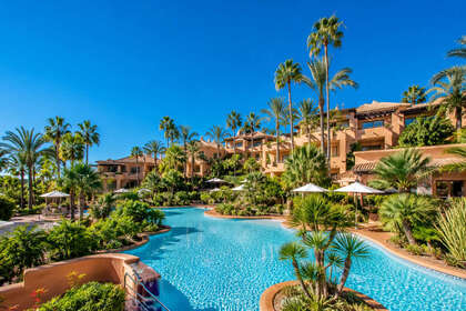 Apartment for sale in Sierra Blanca, Marbella, Málaga. 