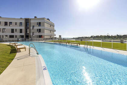 Апартаменты Продажа в Estepona, Málaga. 
