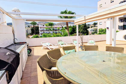 Апартаменты Продажа в La Carihuela, Torremolinos, Málaga. 