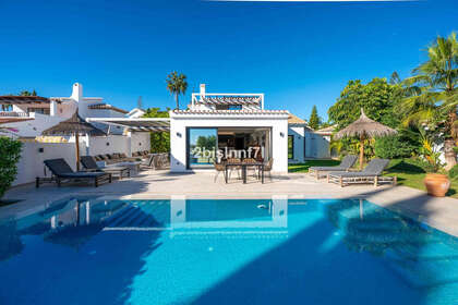 Řadový dům na prodej v Elviria, Marbella, Málaga. 