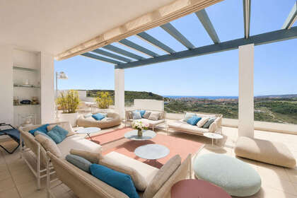 Penthous na prodej v Casares, Málaga. 