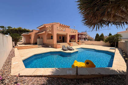 Townhouse vendita in Ciudad Quesada, Rojales, Alicante. 