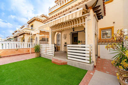 Townhouse vendita in , Orihuela, Alicante. 