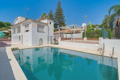 Townhouse vendita in Nueva andalucia, Málaga. 