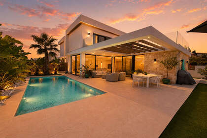 Townhouse vendita in Cabo Roig, Alicante. 