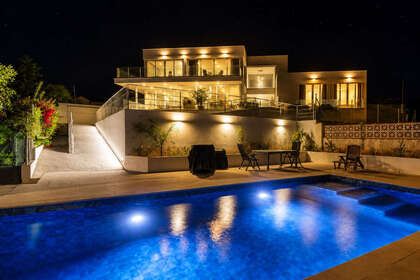 Townhouse vendita in Estepona, Málaga. 