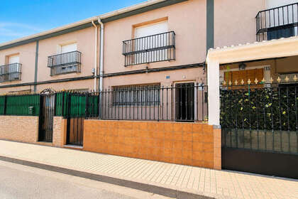 Casa vendita in Pinoso, Alicante. 