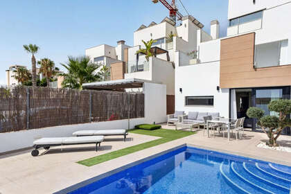 Townhouse vendita in Guardamar del Segura, Alicante. 