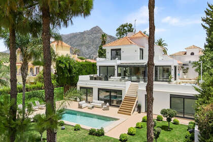 Townhouse vendita in Nueva andalucia, Málaga. 