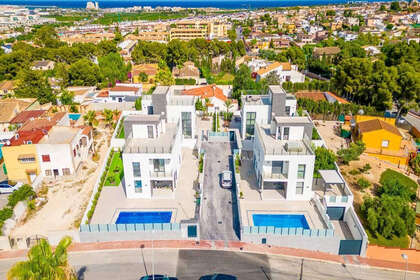 Huse til salg i Balones, Alicante. 