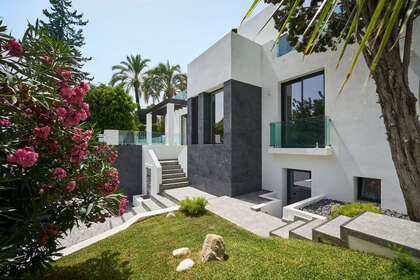 Townhouse vendita in Sierra Blanca, Marbella, Málaga. 