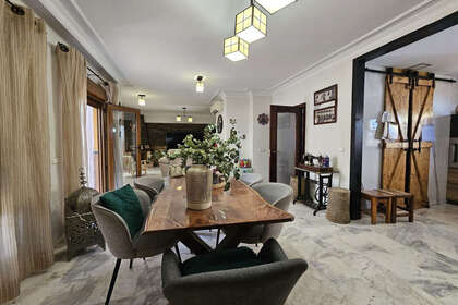 Townhouse vendita in Los Pacos, Fuengirola, Málaga. 