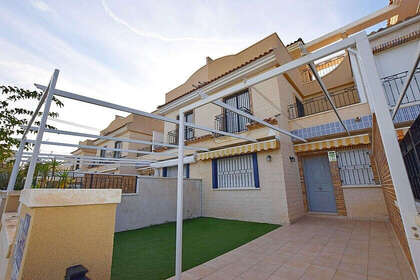Casa vendita in Torre de la Horadada, Alicante. 