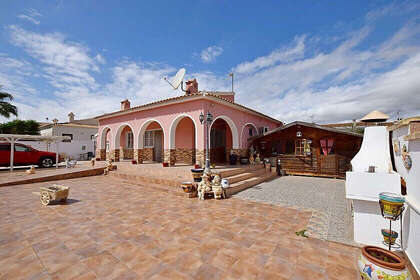 Huizen verkoop in Cabo Roig, Alicante. 