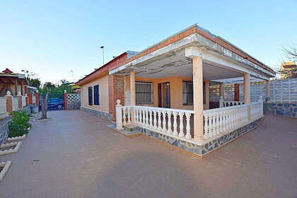 Townhouse vendita in Torrevieja, Alicante. 