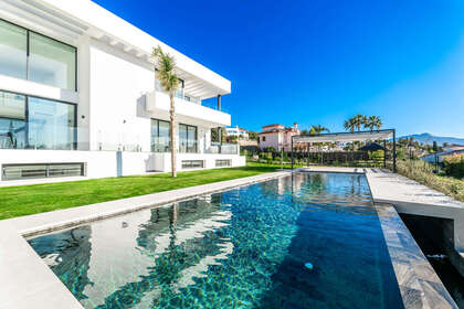 Townhouse vendita in Benahavís, Málaga. 