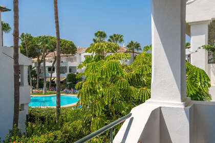 Apartment for sale in Nueva Andalucía, Marbella, Málaga. 