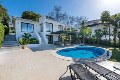 Townhouse vendita in Nueva andalucia, Málaga. 
