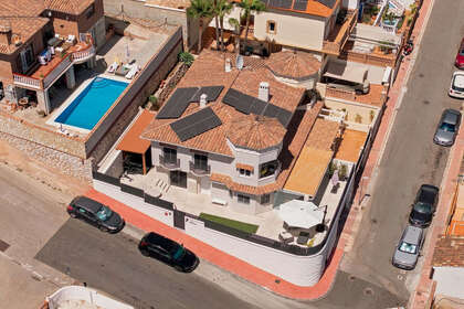 Casa vendita in Benalmádena, Málaga. 