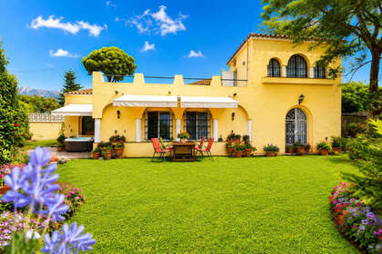 Townhouse vendita in Marbella, Málaga. 