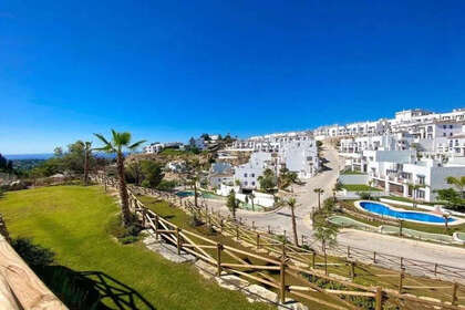 Plenthuse til salg i El Paraiso, Estepona, Málaga. 