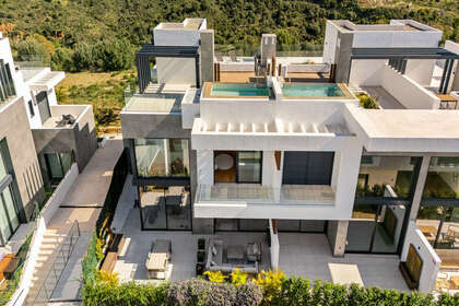 House for sale in Río Real, Marbella, Málaga. 