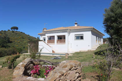 Fincaer til salg i Cala Del Moral, La, Málaga. 
