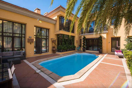 Townhouse vendita in Puerto Banús, Málaga. 