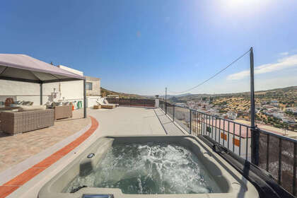 Huse til salg i Tolox, Málaga. 