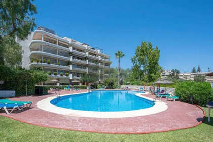 Lejlighed til salg i Guadalmina, Málaga. 