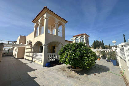Klynge huse til salg i Algorfa, Alicante. 