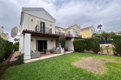 Huse til salg i Alcaidesa, Línea de la Concepción (La), Cádiz. 
