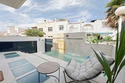 Haus zu verkaufen in Torrevieja, Alicante. 