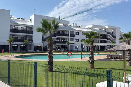 Lejlighed til salg i Fuengirola, Málaga. 